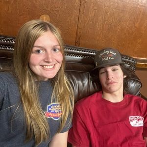 Meet your Posher, Carly